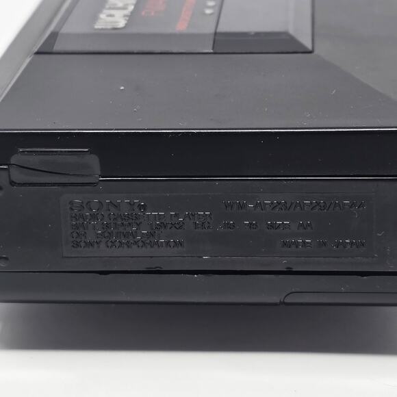 Sony Walkman WM-AF23 Cassette AM/FM Radio Original Packaging New Belts WORKS - Picture 9 of 16